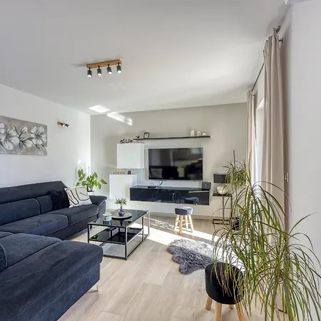 House Sunrise 4* Bale