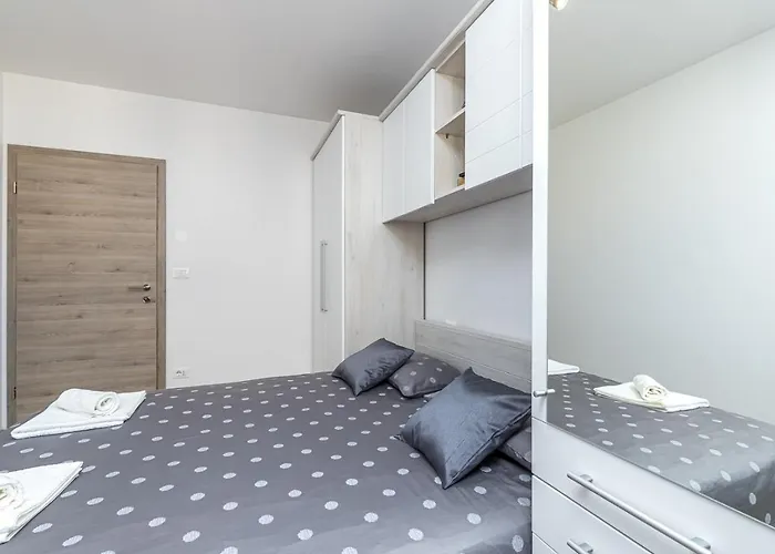 House Sunrise Affittacamere 4*