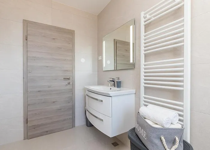 Gostinjska kuća House Sunrise Bale