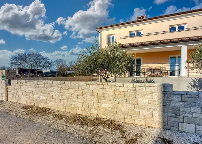 House Sunrise Gostinjska kuća